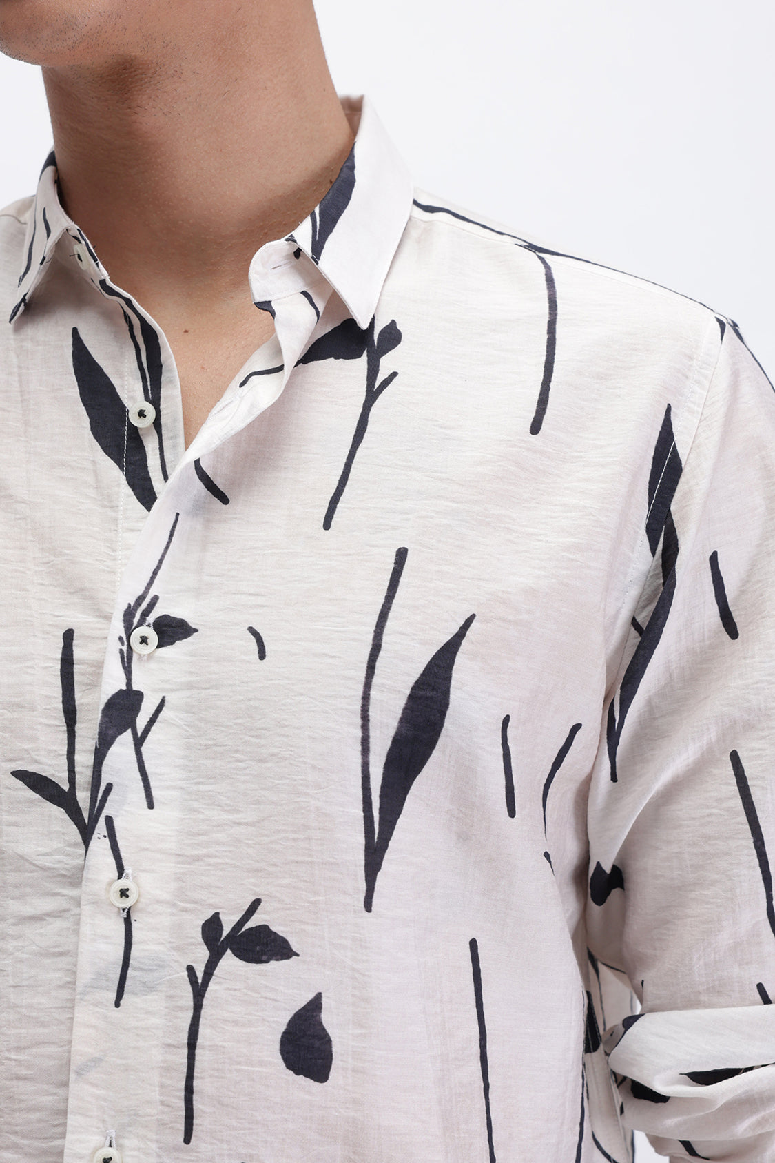 LEAF PRINTED SHIRT