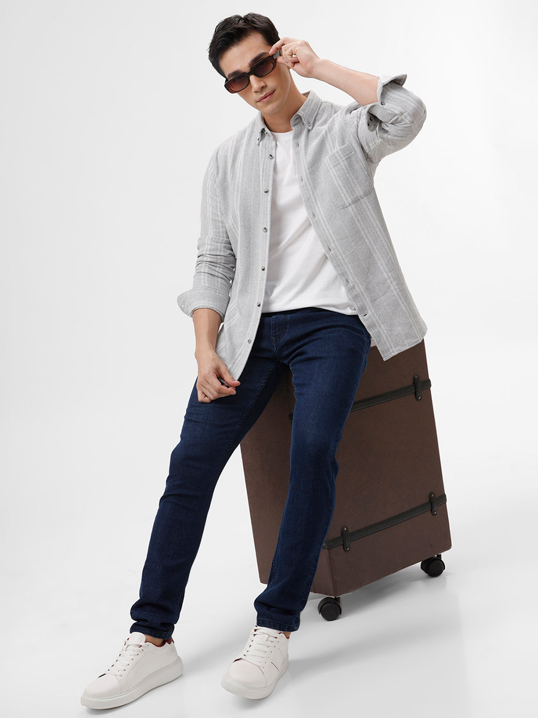 Men's Tuna White-Grey Striped Cotton Slim Fit Full Sleeves Spread Collar Casual Shirt