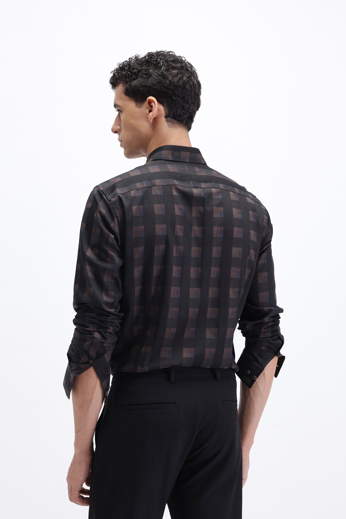 SLIM FIT CHECKERED SHIRT