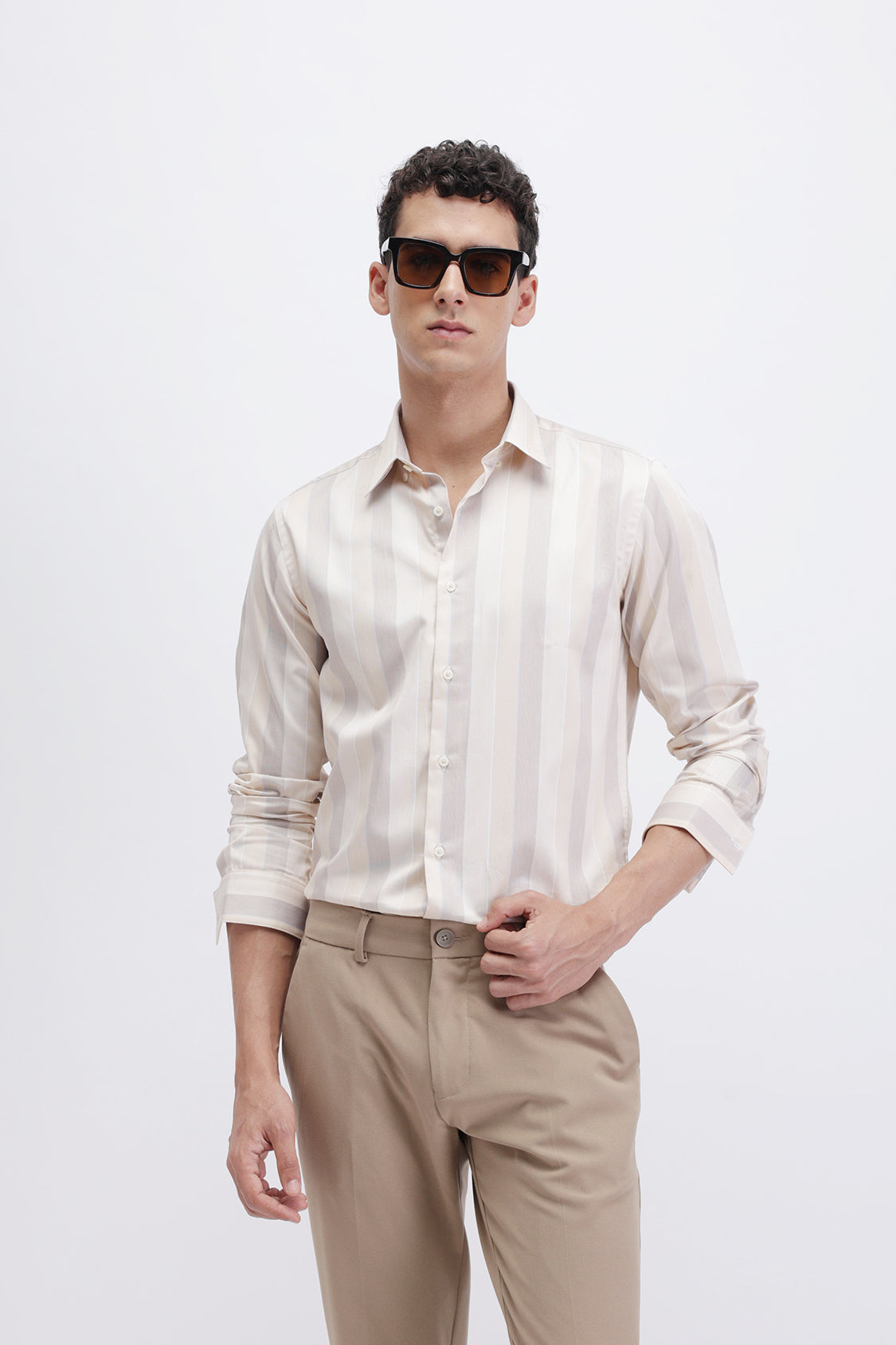 VERTICAL STRIPED SHIRT