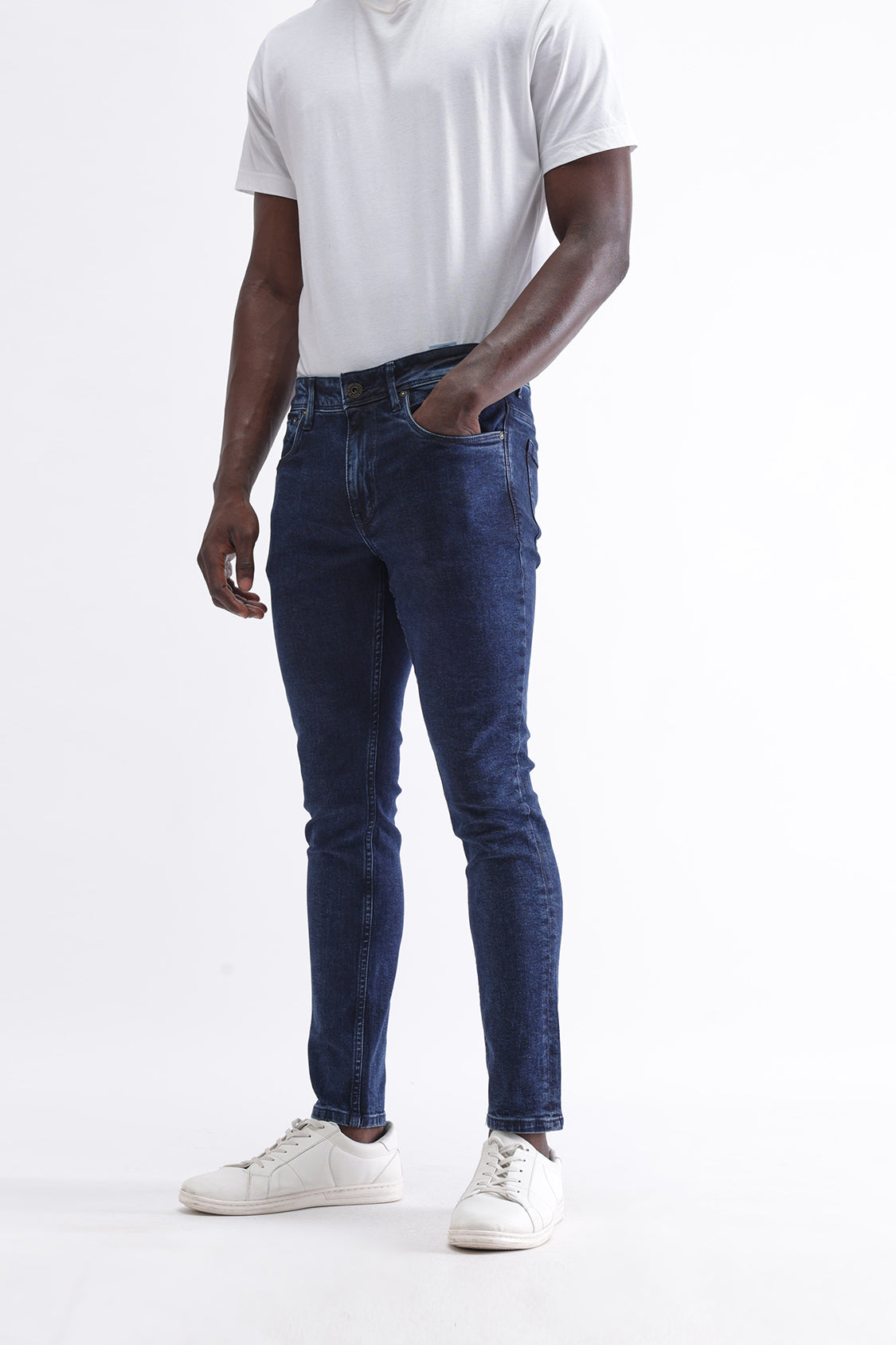 Men Slim Mid Rise Dark Blue Jeans