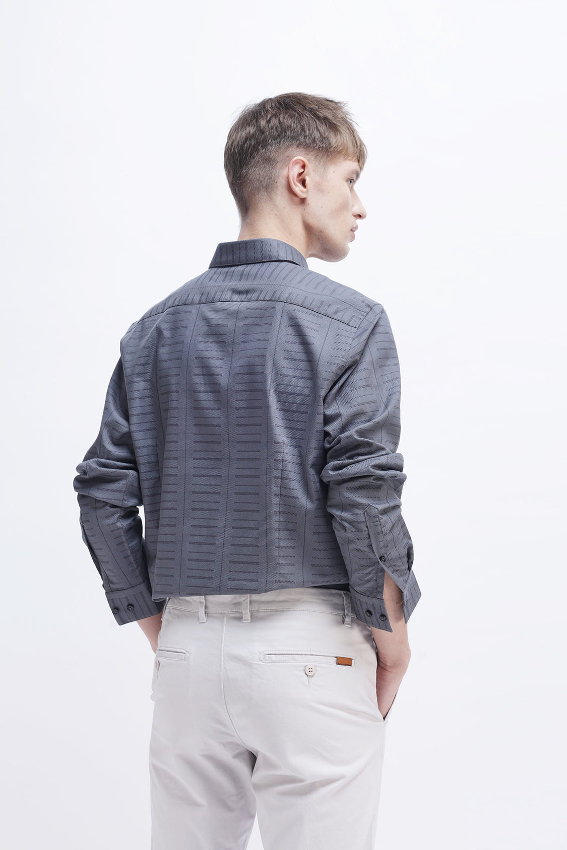 VERTICAL STRIPED SHIRT