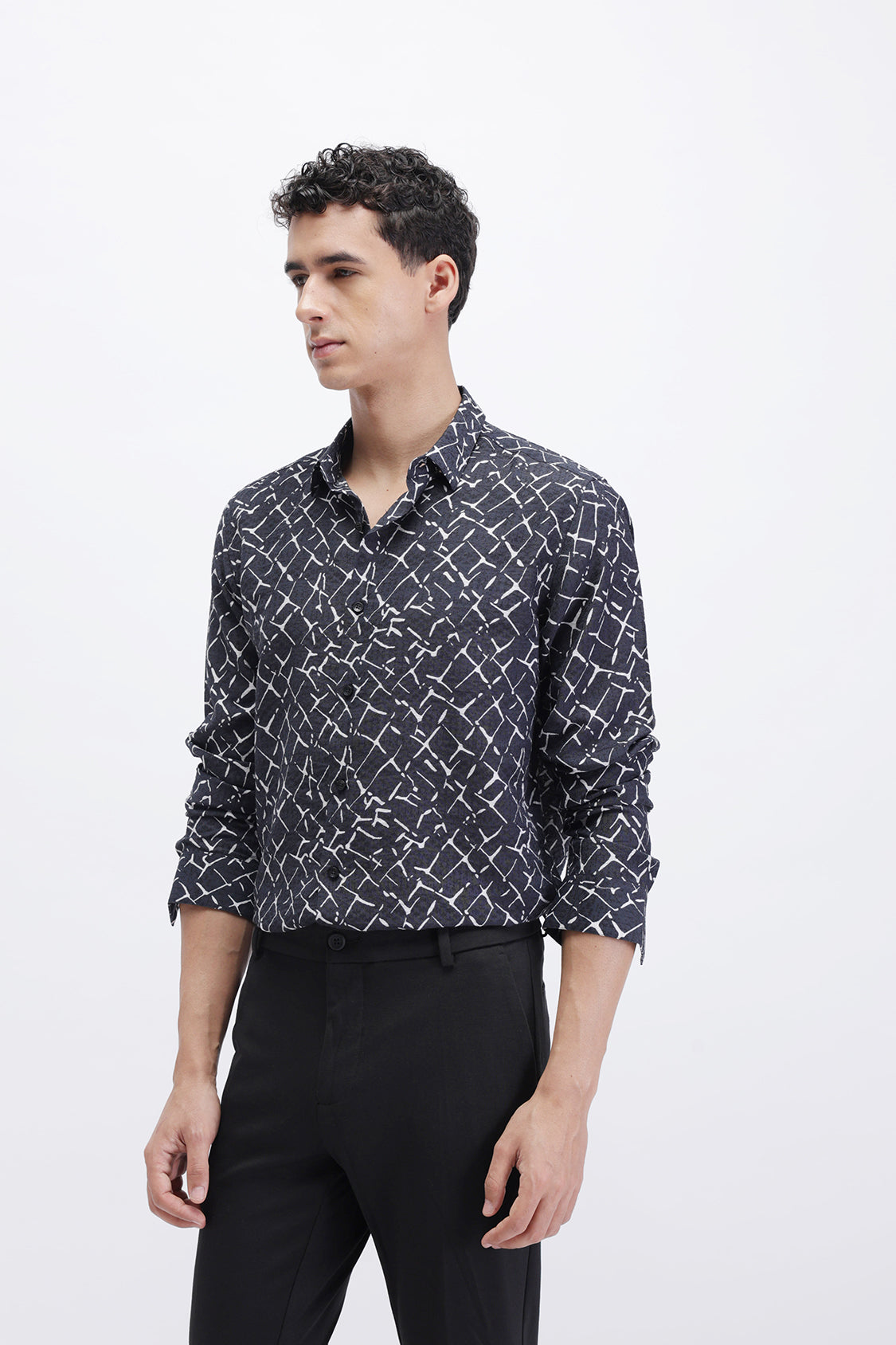 ABSTRACT PRINTED SLIM FIT SHIRT