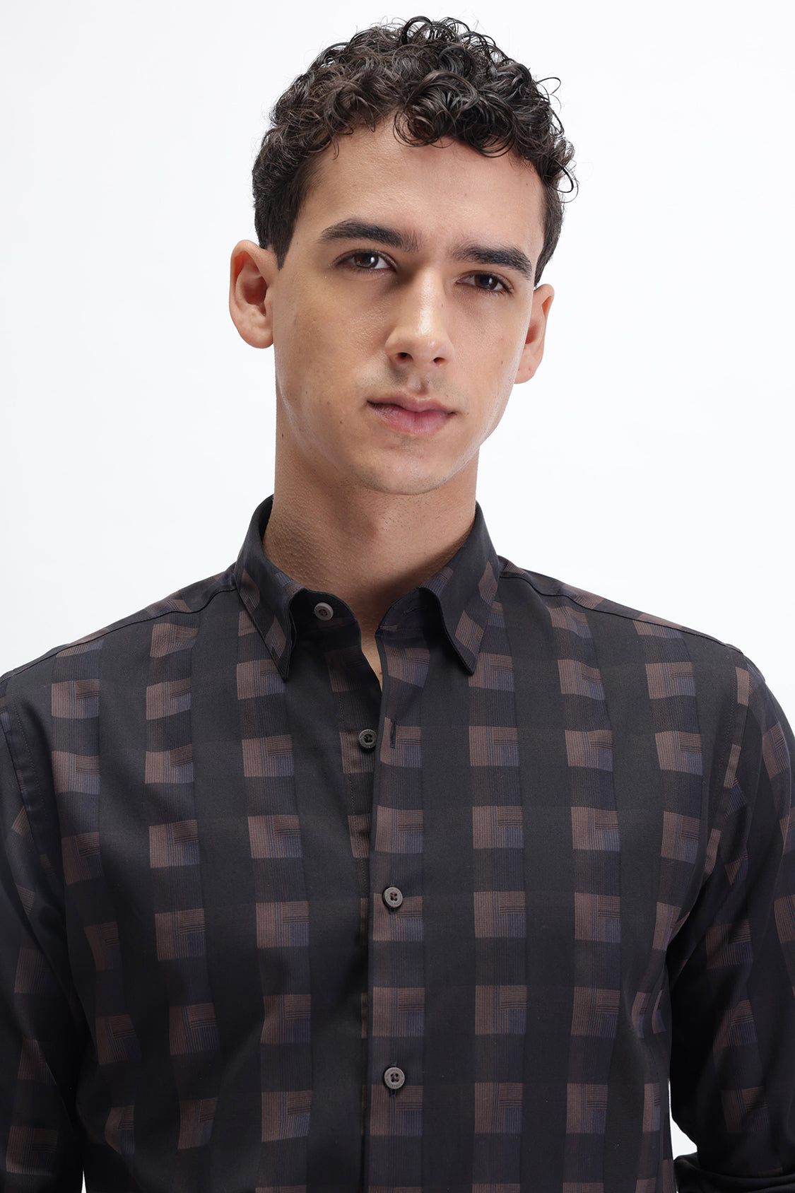 SLIM FIT CHECKERED SHIRT