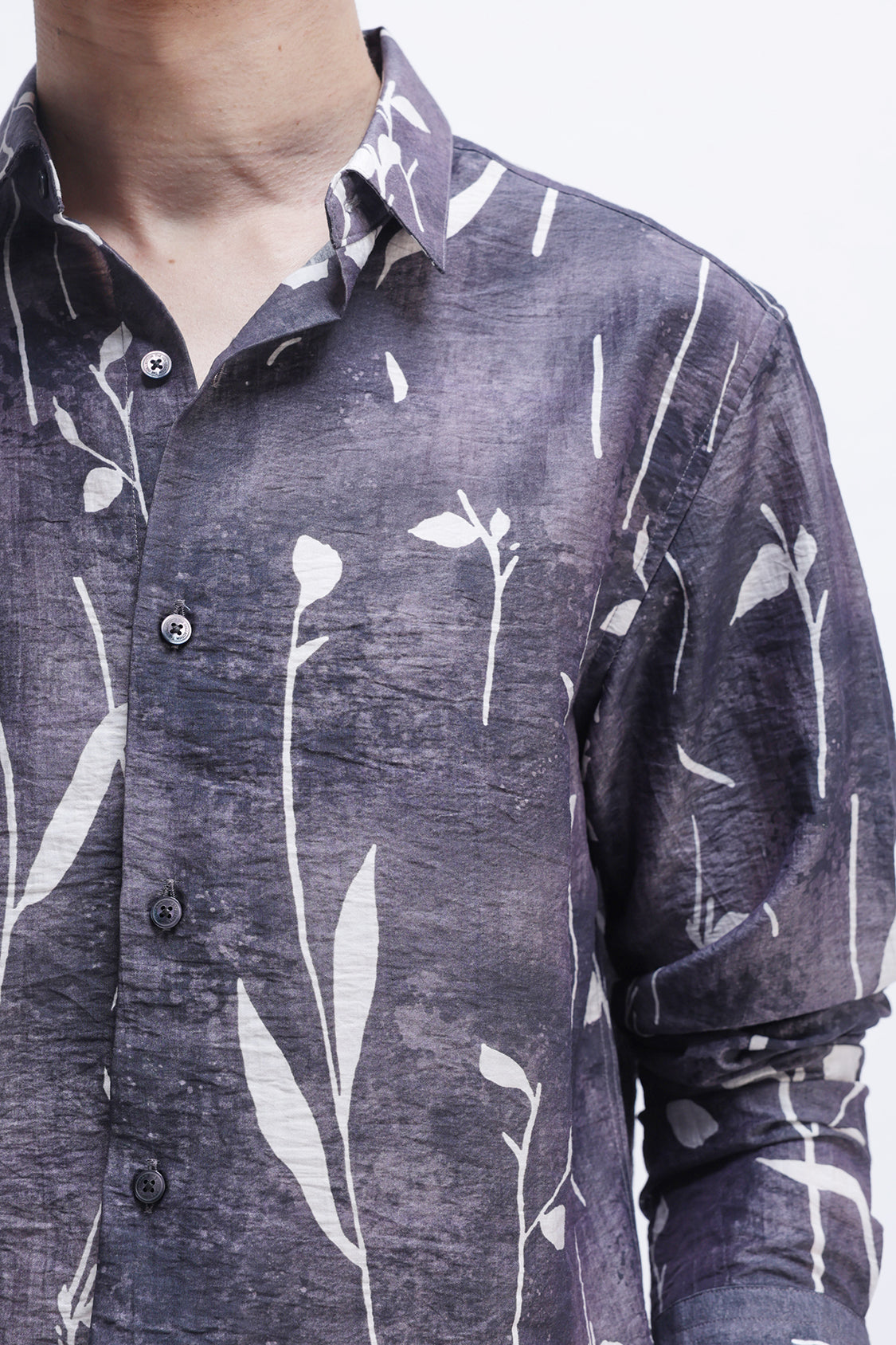 LEAF PRINTED SHIRT