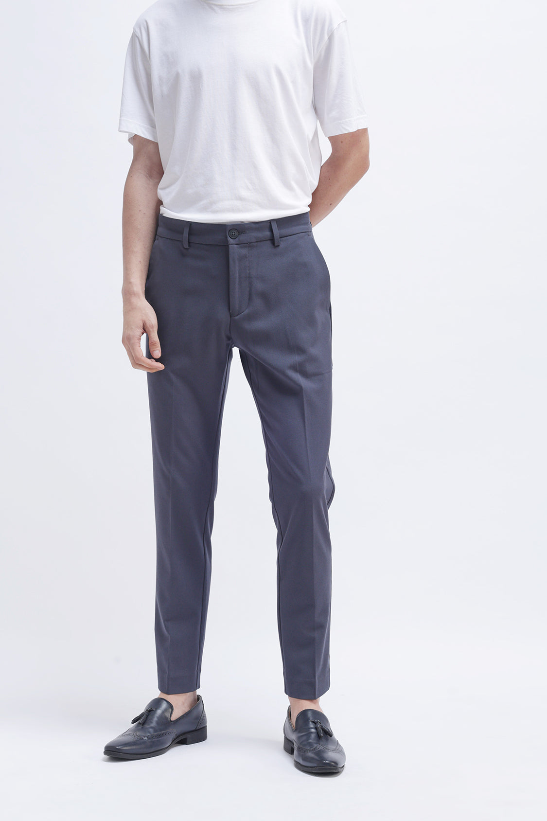 SLIM FIT CASUAL TROUSER